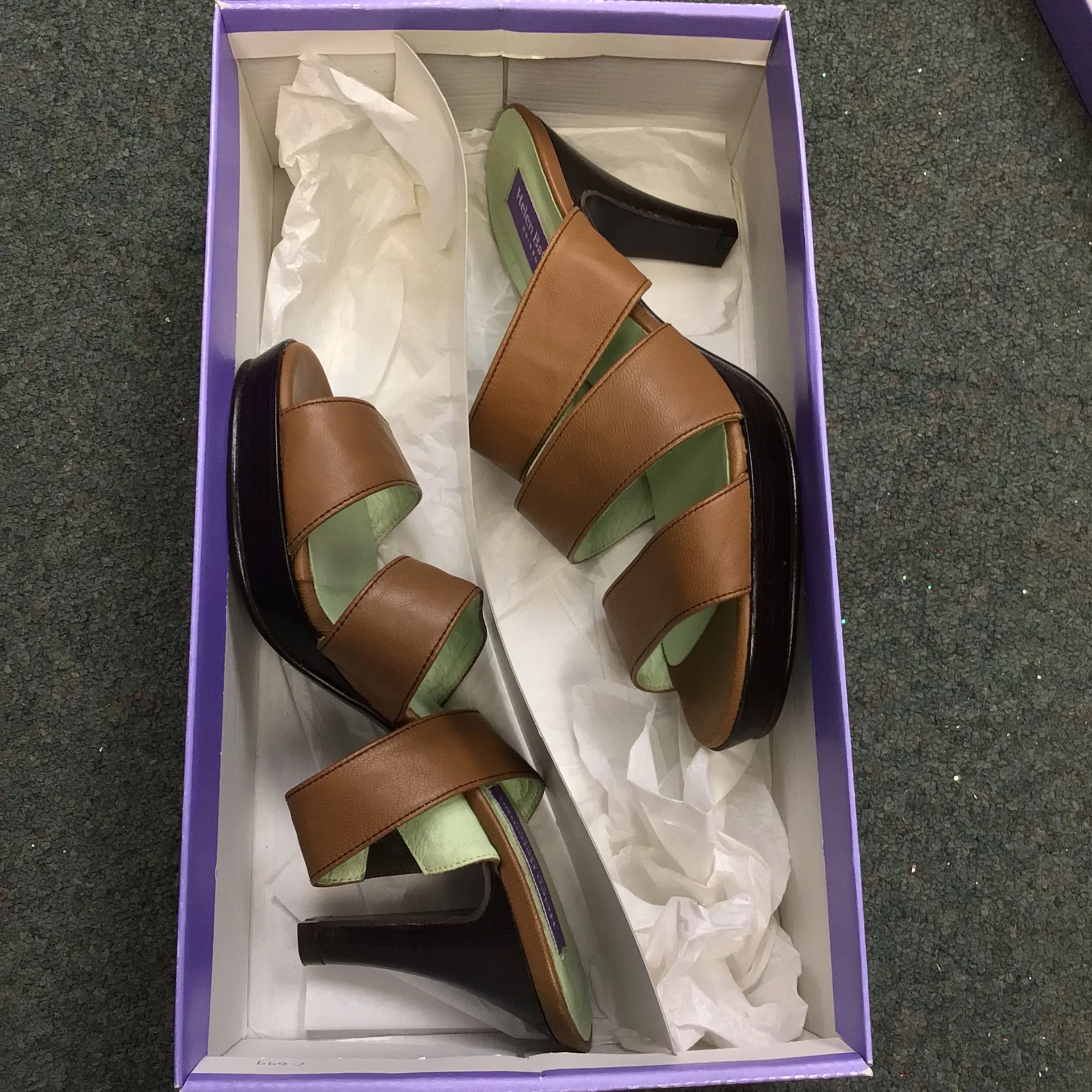 BNIB Helen Bateman Brown Wide Strappy Heeled Sandals Size 36