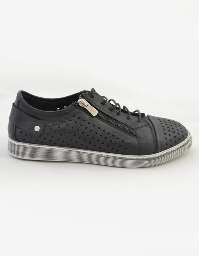 Cabello EG17 Sneaker - Black