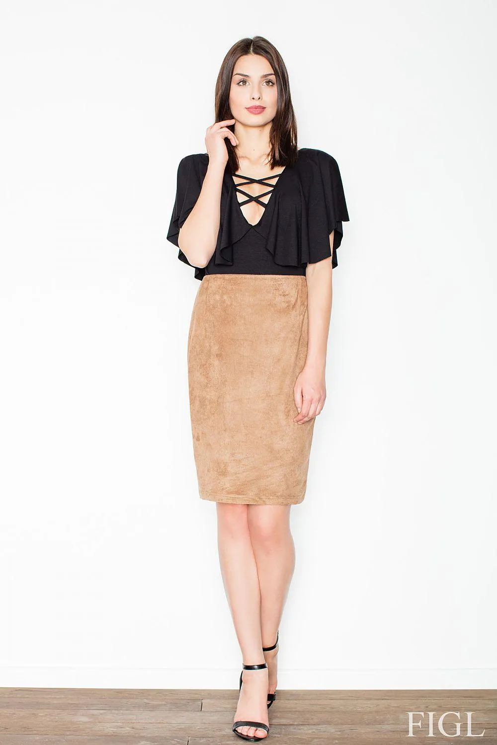 Chic Brown Knee-Length Skirt with Trendy Striped Accent - Comfort Meets Elegance