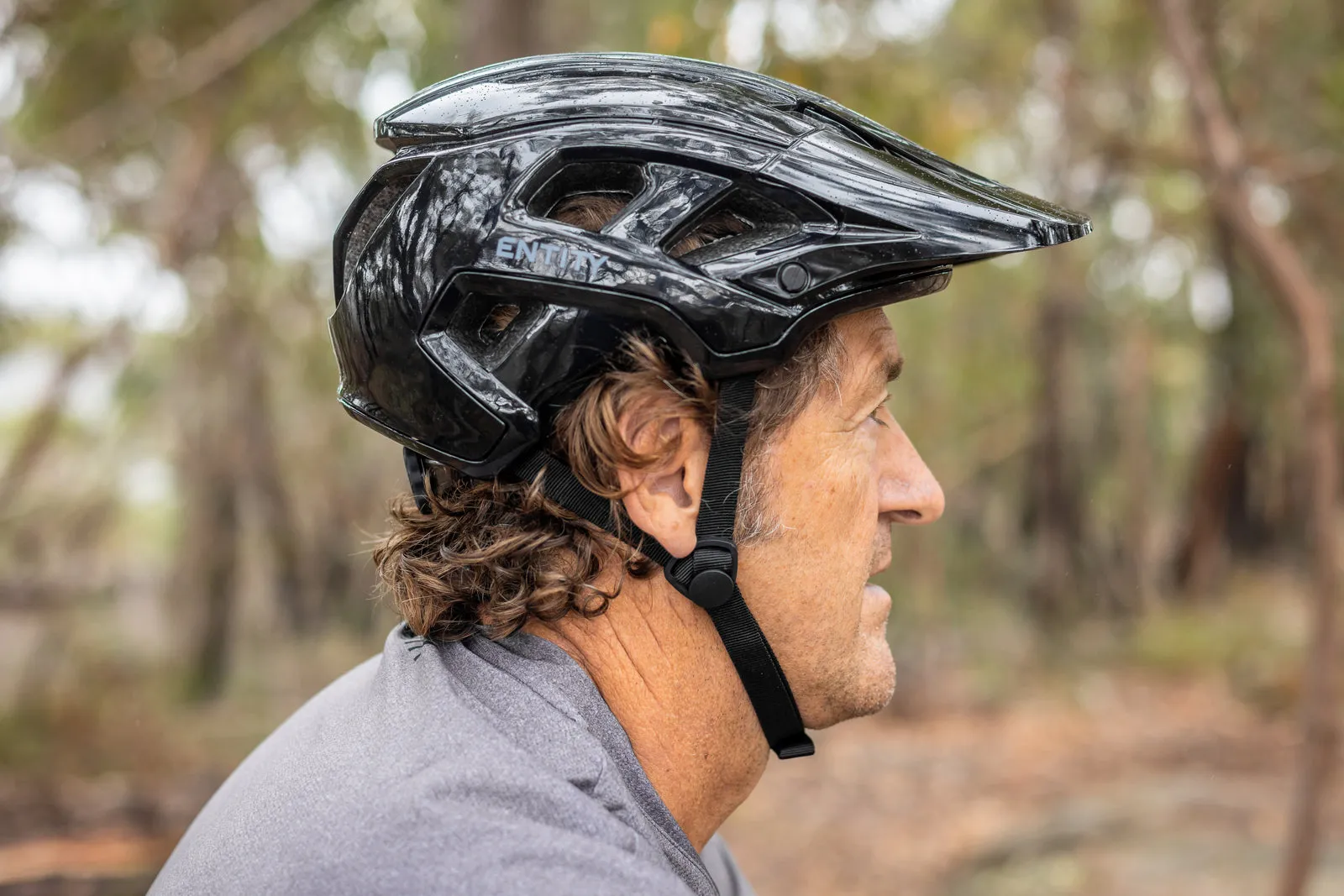 Entity MH020 Mountain Bike Helmet - Black