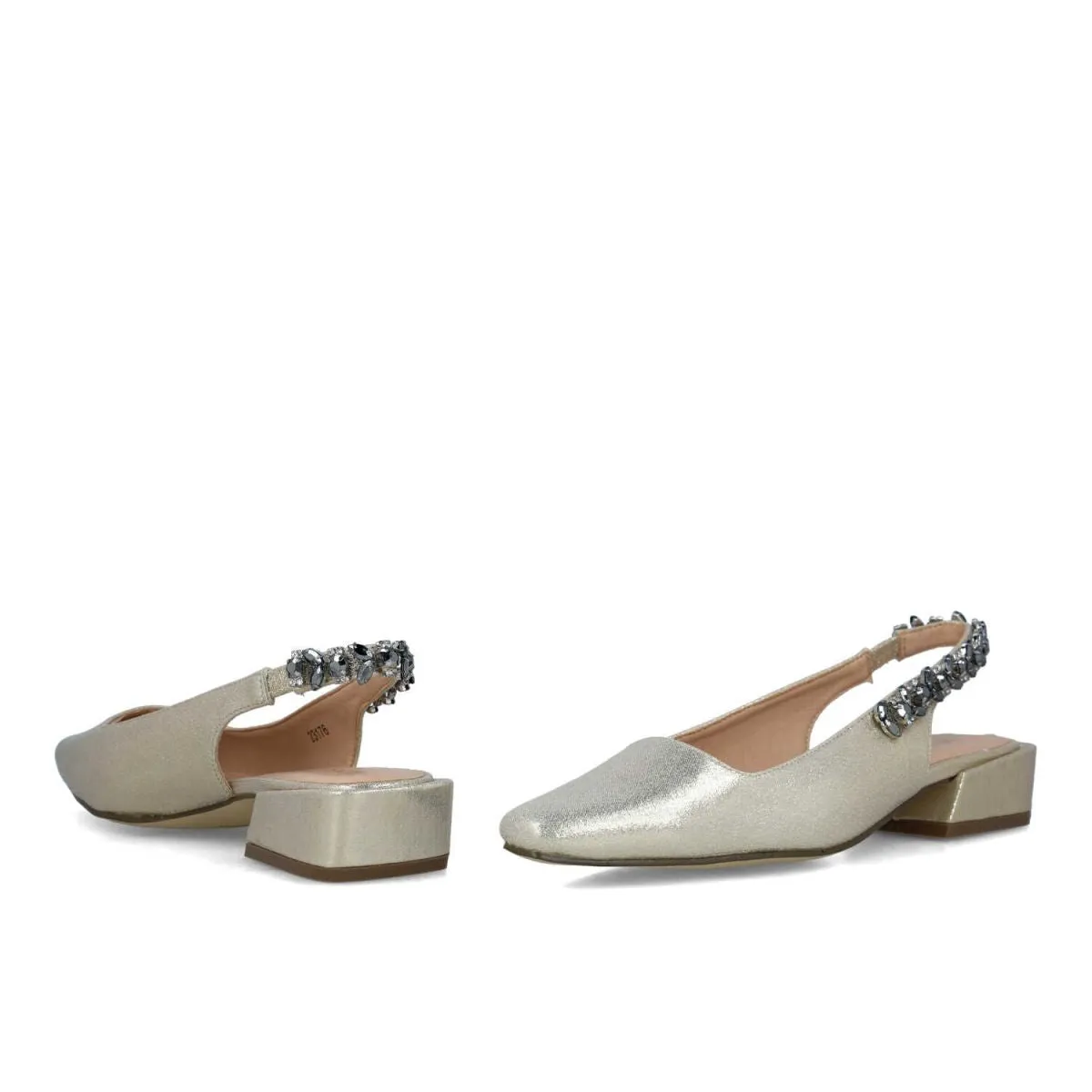 Eunosto Slingbacks in Gold or Silver by Menbur