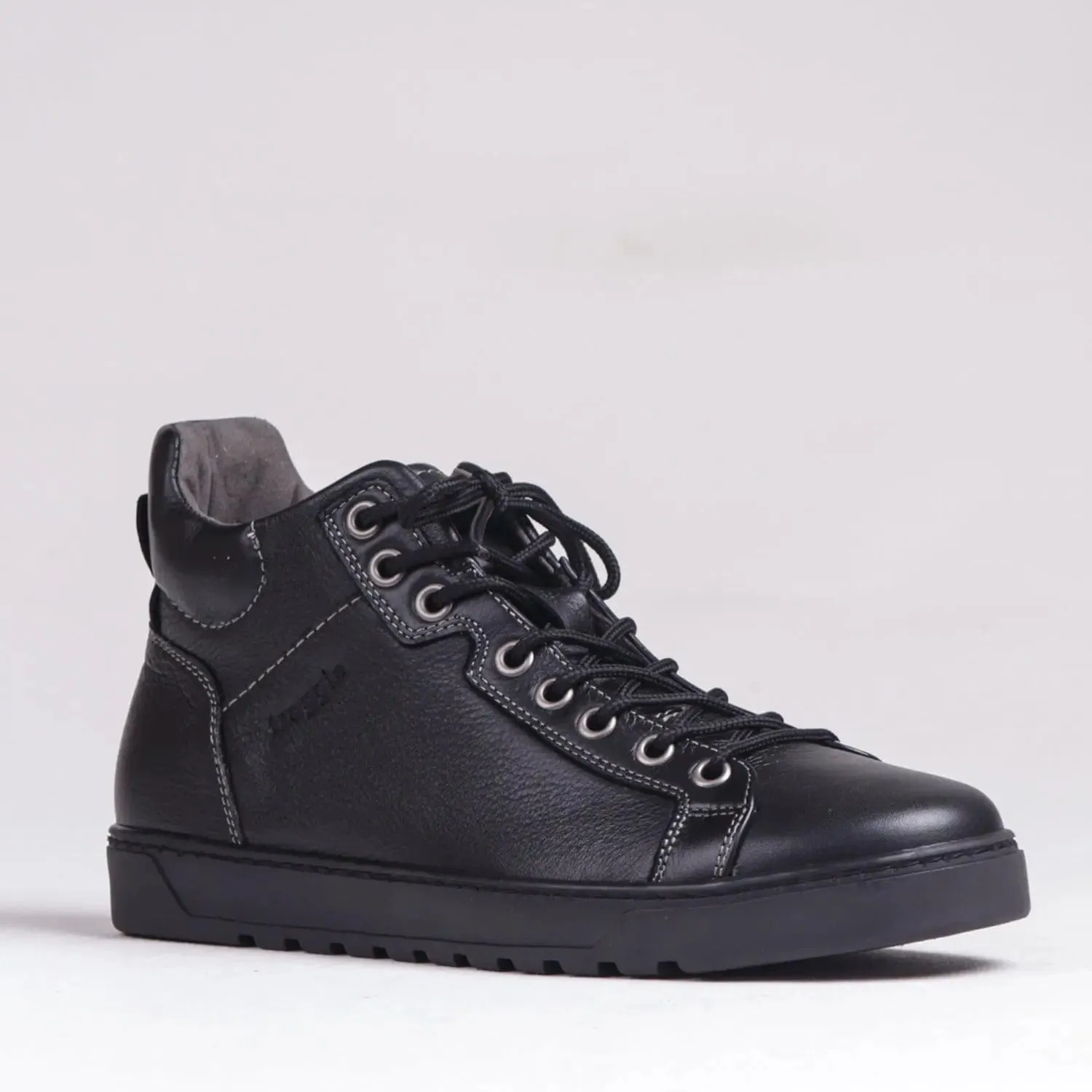 Men's High top Sneaker with Removable Footbed in Black - 11850