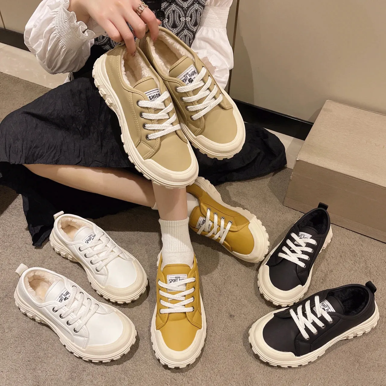 TAVIMART  -  Winter Warm Women Vulcanized Shoes Fur Plush Casual Shoes Lace Up Fashion Platform Sneakers Women Snow Boots Zapatillas Mujer